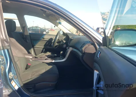 2008 Subaru Outback 2.5I/2.5I L.l. Bean Edition from USA, damaged, VIN 4S4BP61C887333724